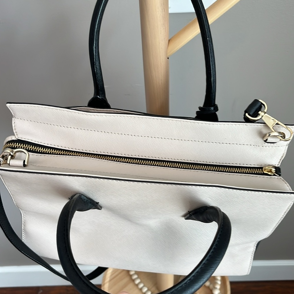 Kate Spade Black and White Satchel - Picture 3 of 16